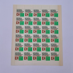 Vrac philatélique de timbres de France et tous pays en un carton.