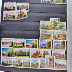 Vrac philatélique de timbres de France et tous pays en un carton.