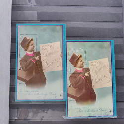 Vrac philatélique de timbres de France et tous pays en un carton.