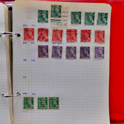 Vrac philatélique de timbres de France et tous pays en un carton.