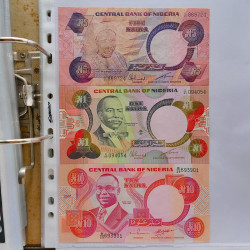 Collection billets de banque tous pays neufs et anciens en un album.