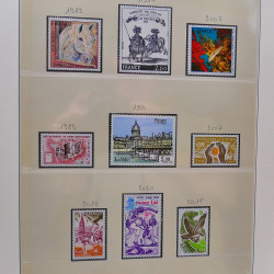 Collection timbres de France 1974-1982 neufs** et oblitérés complet en album Lindner.