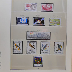 Collection timbres de France 1983-1988 neufs** complet en album Lindner.