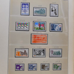 Collection timbres de France 1983-1988 neufs** complet en album Lindner.