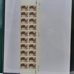 Collection timbres de France 1983-1988 neufs** complet en album Lindner.