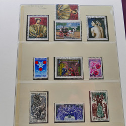 Collection timbres de France 1965-1974 neufs** en album Lindner.
