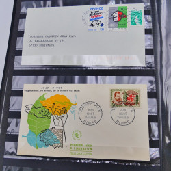 Collection timbres et divers thématique Lutte contre le tabagisme.