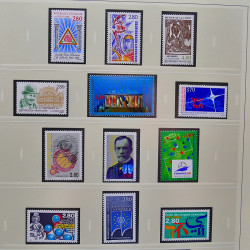 Collection timbres de France 1994-2000 neufs** complet en album Safe.