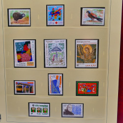 Collection timbres de France 1994-2000 neufs** complet en album Safe.