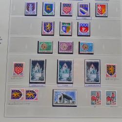 Collection timbres de France 1960-1969 neuf** complet en album Safe.