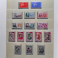 Collection timbres de France 1949-1962 neuf** complet en album Lindner.