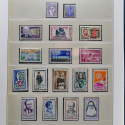 Collection timbres de France 1949-1962 neuf** complet en album Lindner.