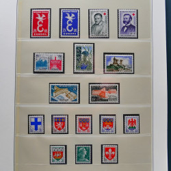 Collection timbres de France 1949-1962 neuf** complet en album Lindner.