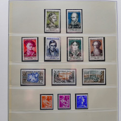 Collection timbres de France 1949-1962 neuf** complet en album Lindner.