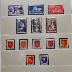 Collection timbres de France 1949-1962 neuf** complet en album Lindner.