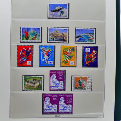 Collection timbres de France 1989-1997 neuf** complet en album.