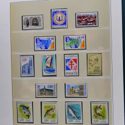 Collection timbres de France 1989-1997 neuf** complet en album.