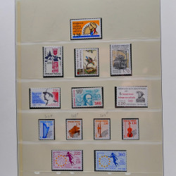 Collection timbres de France 1989-1997 neuf** complet en album.