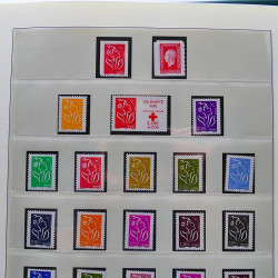 Collection timbres de France 1998-2005 neuf** complet en album.