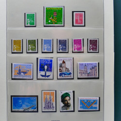 Collection timbres de France 1998-2005 neuf** complet en album.