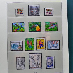 Collection timbres de France 1998-2005 neuf** complet en album.