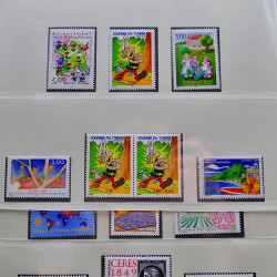 Collection timbres de France 1998-2005 neuf** complet en album.