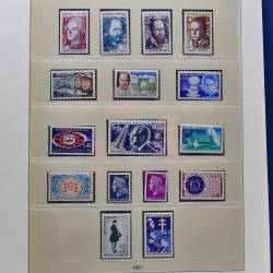 Collection timbres de France 1967-1981 neuf** en album.
