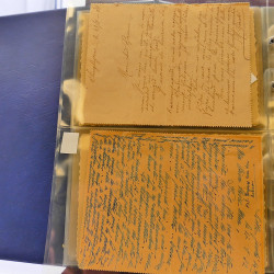 Lot d'entiers postaux et PAP de France en un album.