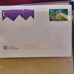Lot d'entiers postaux et PAP de France en un album.