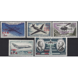 La Réunion timbres poste aérienne CFA N°58-62 série neuf**.