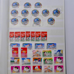 Lot massif de timbres de France et Europe neufs et oblitérés en 9 albums.