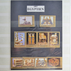 Lot massif de timbres de France et Europe neufs et oblitérés en 9 albums.