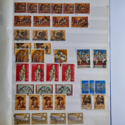 Lot massif de timbres de France et Europe neufs et oblitérés en 9 albums.