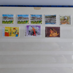 Lot massif de timbres de France et Europe neufs et oblitérés en 9 albums.