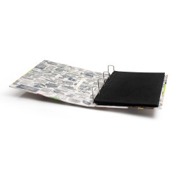 Album illustré pour collectionner 400 pin's.