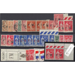 Franchise militaire sélection de timbres neufs et oblitérés.