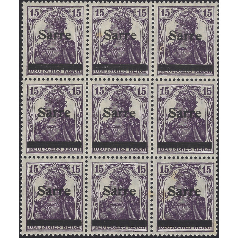 Sarre timbre N°7 surcharge recto verso en bloc de 9 exemplaires neuf**.