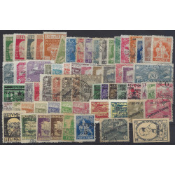 Italie Fiume lot de timbres émis 1920-1923 neufs et oblitérés.