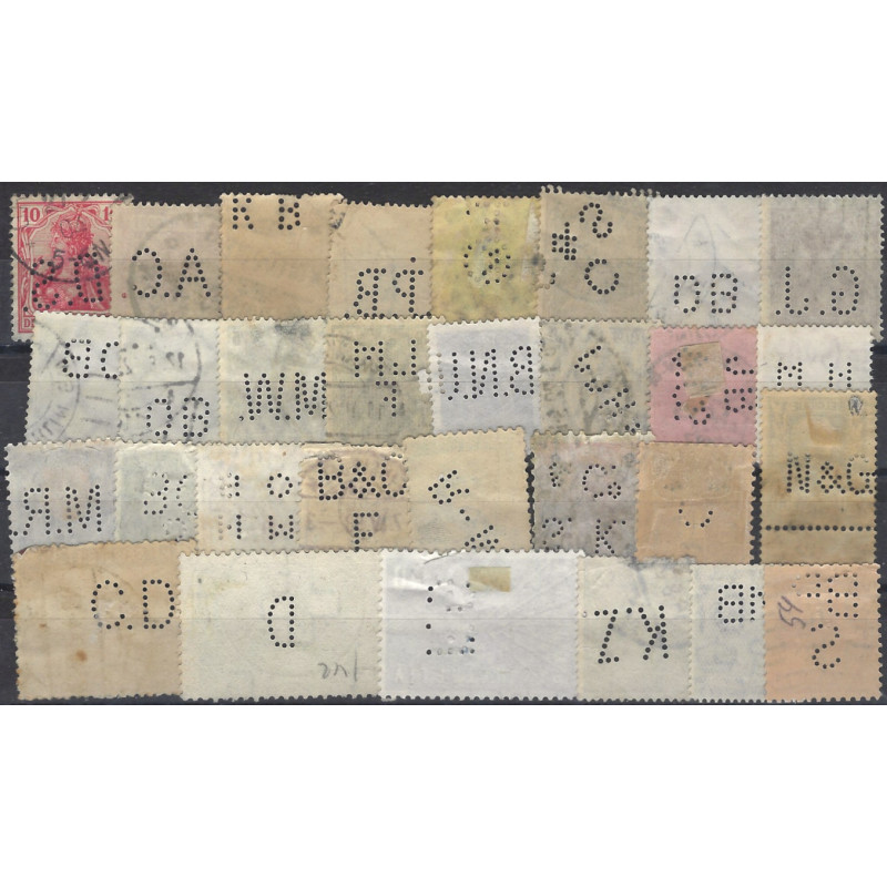 Lot de 30 timbres perforés tous pays oblitérés.