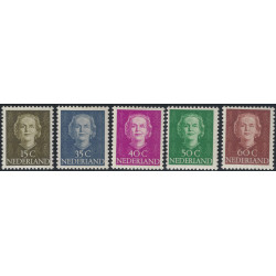 Pays Bas Reine Juliana lot de 5 timbres neufs**.