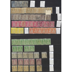 Suisse Helvetia assise lot de timbres émis entre 1862-1881 neufs et oblitérés.