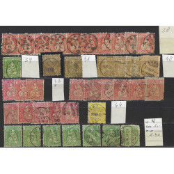 Suisse Helvetia assise lot de timbres émis entre 1862-1881 neufs et oblitérés.