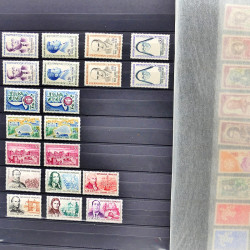 Lot de timbres de France neufs 1940-2000 en un album.