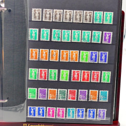 Lot de timbres de France neufs et oblitérés en un album.