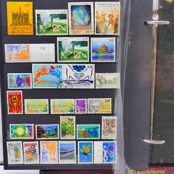 Lot de timbres de France neufs et oblitérés en un album.
