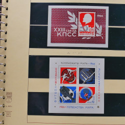 Collection de timbres et blocs de Russie 1959-1999 neufs** en 4 albums.
