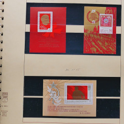Collection de timbres et blocs de Russie 1959-1999 neufs** en 4 albums.