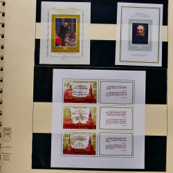 Collection de timbres et blocs de Russie 1959-1999 neufs** en 4 albums.