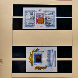 Collection de timbres et blocs de Russie 1959-1999 neufs** en 4 albums.