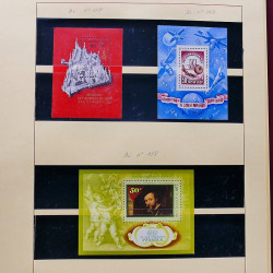 Collection de timbres et blocs de Russie 1959-1999 neufs** en 4 albums.